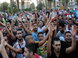 Lebanese in Mass 'You Stink' Rally Against Politicians Lebanese in Mass 'You Stink' Rally Against Politicians