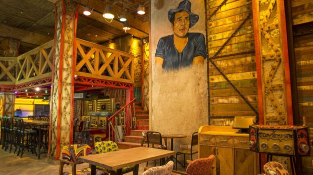 Bollywood Bytes: Dharmendra Themed Restaurant Opens up in Connaught Place, Delhi