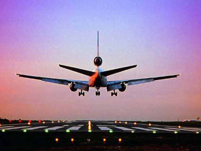 Flights Cancelled at Srinagar Airport Due to Dense Fog