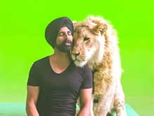 Lions of Punjab Presents: Akshay Kumar on Shooting With an Actual Singh