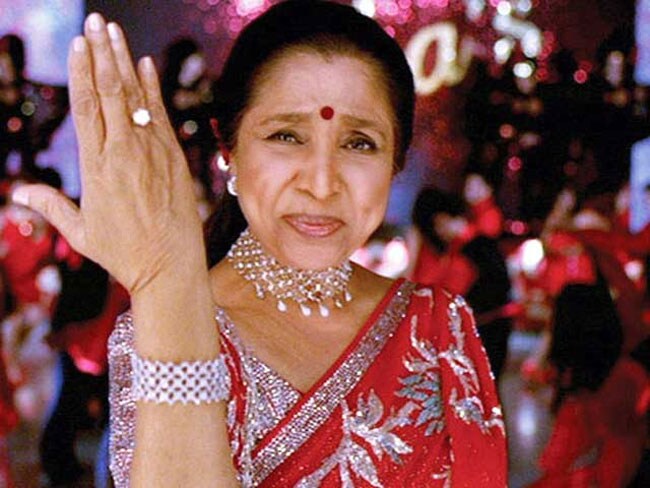 Asha Bhosle last performance: आशा भोसले ने जब 91 साल की उम्र में गाया विक्की कौशल की फिल्म का गाना, जमकर किया था डांस