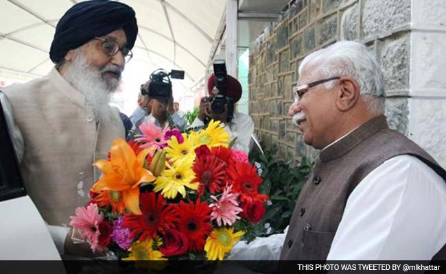 Parkash Singh Badal Discusses Agriculture and Tourism With ML Khattar