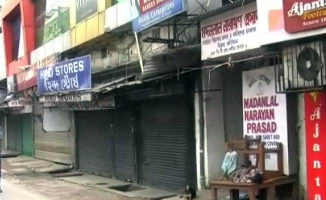 Normal Life Partially Affected by Strike in West Bengal
