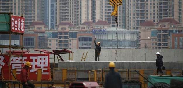 China Deflation Fears Grow as Producer Prices Sink Most in 6 Years