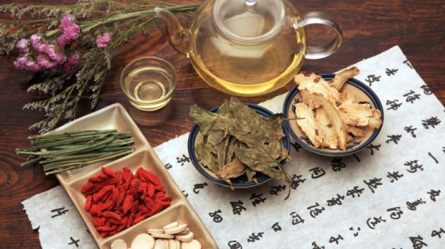 Dried Toad & Snakeskin: Old-School Remedies Cool China's Vitamin Fever