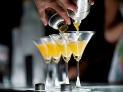 Cocktails On Trend: What's Shaking Up in the Bars? Cocktails On Trend: What's Shaking Up in the Bars?