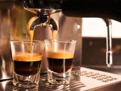 First Human Trial Shows Coffee at Night Disrupts Sleep