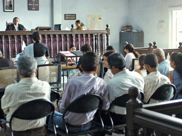 Amol Palekar and Jury Pick <i>Court</i> as India's Oscar Entry