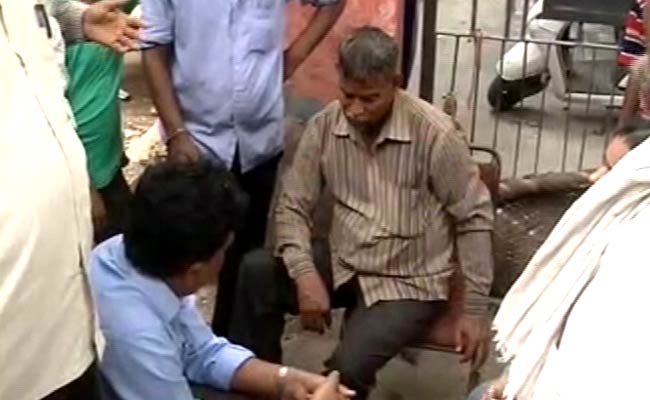 Security Guard Takes Loan to Pay Hospital Bills, Son Dies of Dengue