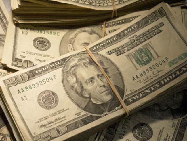 FBI Digs Up $600,000 From California Yard of Former Armored Truck Driver