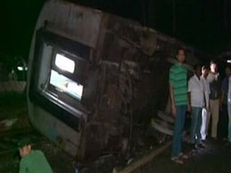 2 Dead, 8 Injured in Train Derailment in Karnataka 2 Dead, 8 Injured in Train Derailment in Karnataka