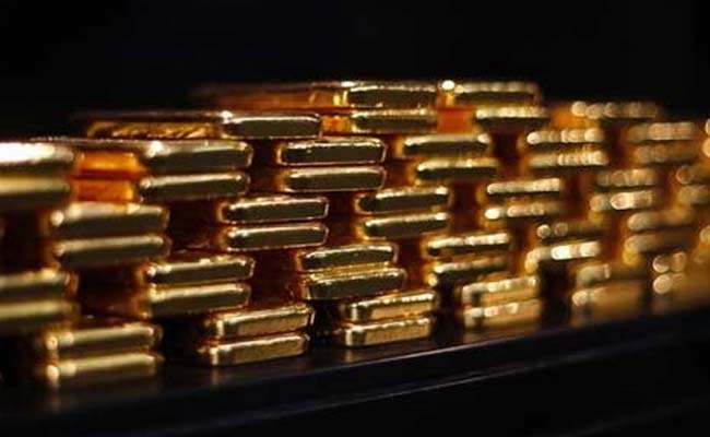 Man Tries To Smuggle Gold Worth Rs 35 Lakh In A Bucket