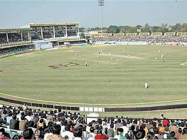 कानपुर में भारत-न्‍यूजीलैंड टेस्‍ट के लिए टिकट की बिक्री ठंडी, खेलप्रेमियों में नहीं दिख रहा उत्‍साह..