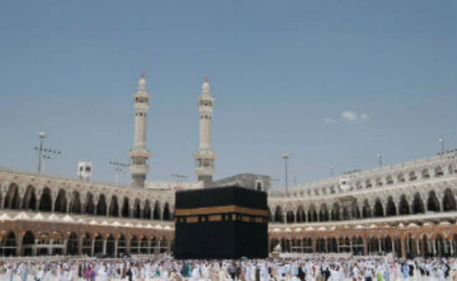 Muslim Pilgrims Mass in Mecca for Hajj