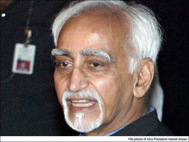 Real Joy Is In Choosing To Serve, Says Vice President M Hamid Ansari