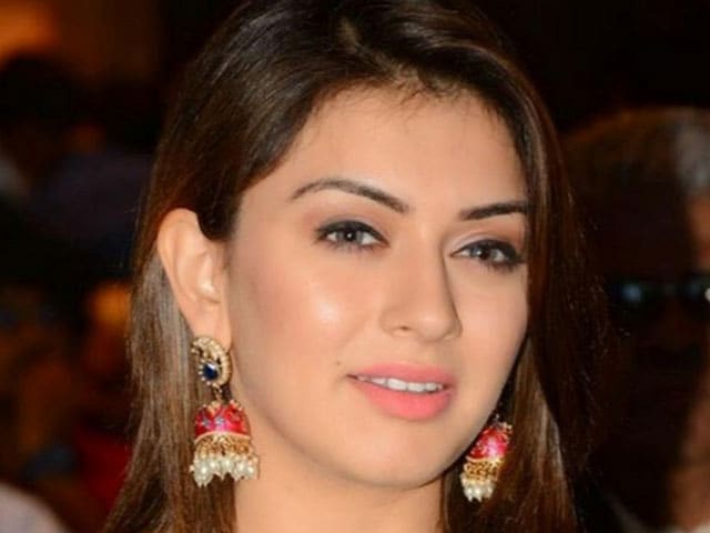 640px x 480px - Puli Star Hansika Motwani on Sridevi and Being a 'Princess' at Home