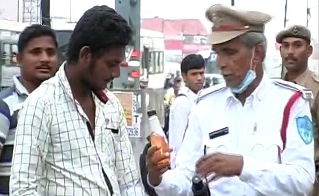 Out of Gas in Hyderabad? Pray This Cop Sees You