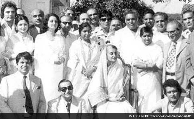 How Many Stars Can You Recognise in This Pic With Indira Gandhi?