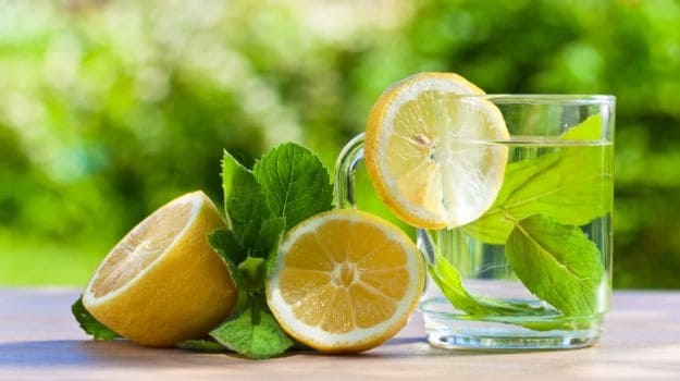 5 Best Drinks To Soothe Your Sore And Scratchy Throat Ndtv Food