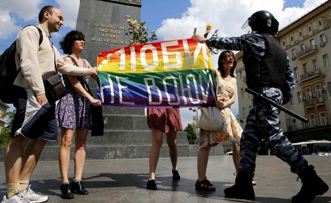 Europe's Top Rights Court Blasts Russian 'Gay Propaganda' Law