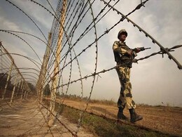 नियंत्रण रेखा पर भारत की दीवार, पाकिस्तान ने UN को लिखी चिट्ठी नियंत्रण रेखा पर भारत की दीवार, पाकिस्तान ने UN को लिखी चिट्ठी