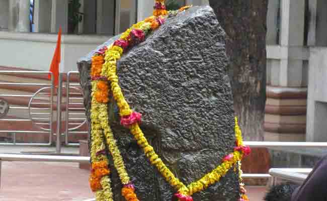 Maharashtra Assembly Session 2025: शनि शिंगणापूर देवस्थानमध्ये कोट्यवधींचा घोटाळा, सगळ्यांची कुंडली बाहेर आली