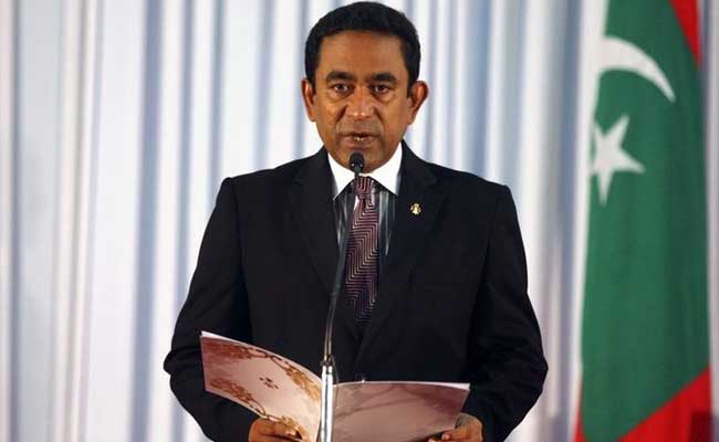 Maldives President Abdulla Yameen Unhurt in Blast on his Speed Boat