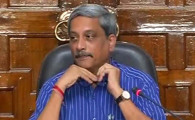 Training Problems in Having Women Fighter Pilots: Manohar Parrikar