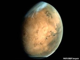 On Its First Birthday, Mangalyaan Flaunts Stunning Images of Mars On Its First Birthday, Mangalyaan Flaunts Stunning Images of Mars