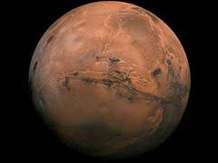 Water in Lakes and Streams Existed on Mars Says NASA's Indian-Origin Scientist