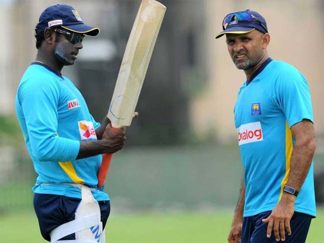 भारत से टेस्ट सीरीज में हार के बाद श्रीलंकाई कोच मर्वन अटापट्टू का इस्तीफा