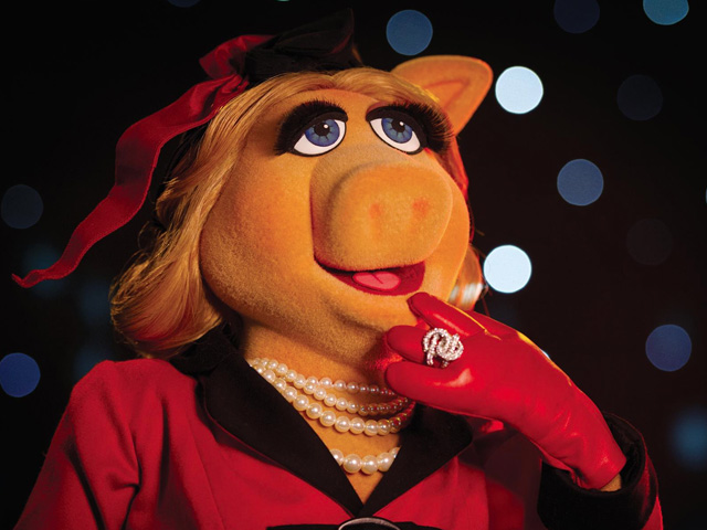 This Man is Miss Piggy's New Boyfriend on <i>The Muppets</i>