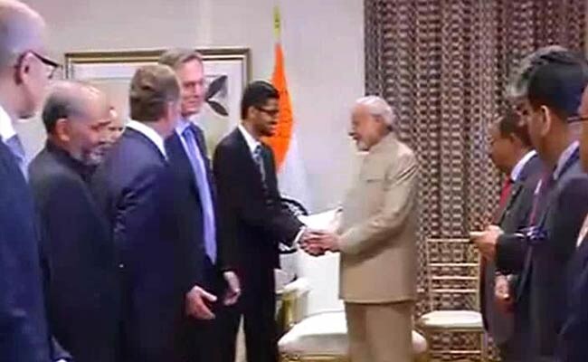पीएम मोदी सिलिकन वैली में सत्या नडेला, सुंदर पिचई समेत अन्य टेक्नोलॉजी दिग्गजों से मिले पीएम मोदी सिलिकन वैली में सत्या नडेला, सुंदर पिचई समेत अन्य टेक्नोलॉजी दिग्गजों से मिले