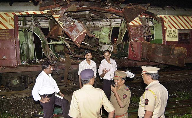 2006 Mumbai Local Train Blasts: Bombay High Court Acquits 12 After 19 Years