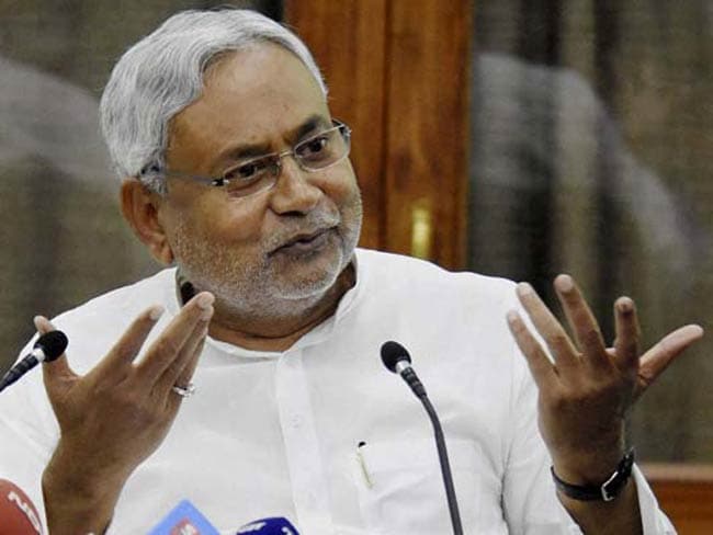 PM's Package a Myth to Influence People: Nitish Kumar to Arun Jaitley