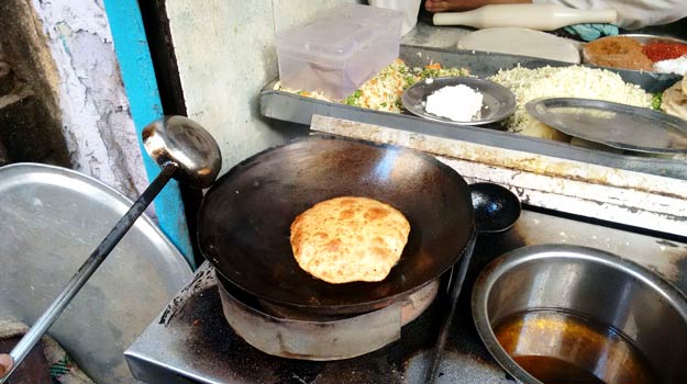 Paranthe Wali Gali, Old Delhi: The Legend Lives On