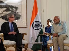 In Silicon Valley, PM Modi Meets Apple CEO Tim Cook, Visits Tesla Motors