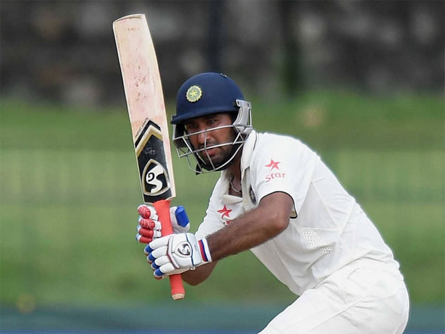 पिंक बॉल से डे-नाइट मैच खेलते हुए 'गुगली खेलने' और 'सीम को देखने' में हुई मुश्किल : पुजारा