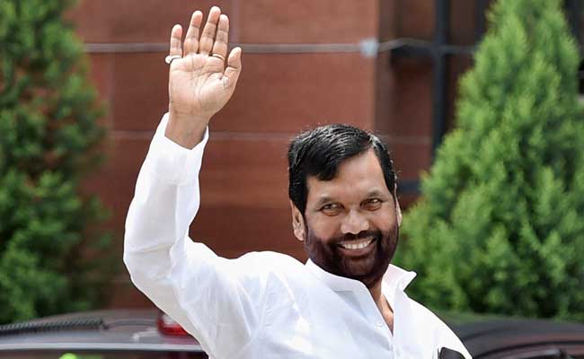 JD(U) Demands Ram Vilas Paswan, Agriculture Minister's Resignation Over Rising Dal Prices