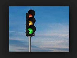 यूपी में किन्नरों ने पुलिस से गुहार लगाने के लिए निकाला अजब तरीका यूपी में किन्नरों ने पुलिस से गुहार लगाने के लिए निकाला अजब तरीका