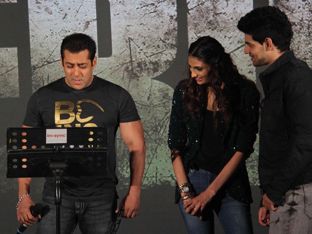 Salman Khan is Athiya Shetty's 'Cool, Good Looking Boss'