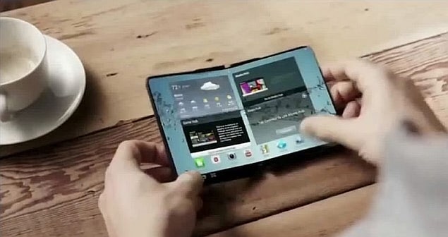 सैमसंग का फोल्डेबेल स्क्रीन वाला स्मार्टफोन जनवरी में होगा लॉन्चः रिपोर्ट