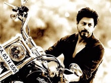 How Shah Rukh Khan Gets to Work on the Sets of <i>Dilwale</i>