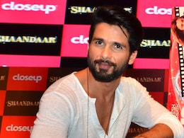 Shahid Kapoor is 'Curious' to Watch Irrfan, Konkona's <I>Talvar</i> Shahid Kapoor is 'Curious' to Watch Irrfan, Konkona's <I>Talvar</i>