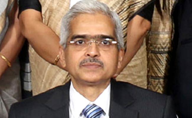 Shaktikanta Das Takes Charge as Economic Affairs Secretary