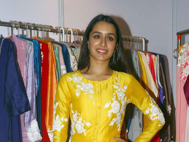 Ganesh Chaturthi: Shraddha Takes Break From <i>Baaghi</i> For Festival