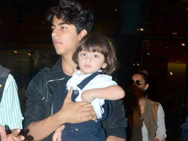 Shah Rukh's Latest Tweet Stars an 'Upside Down' AbRam and a 'Big Brother'