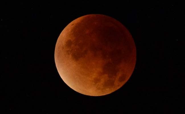 'Super Blood Moon' Shines Bright Across The World