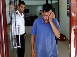Drowned Syrian Toddler's Father Wept Over French Cartoon Drowned Syrian Toddler's Father Wept Over French Cartoon