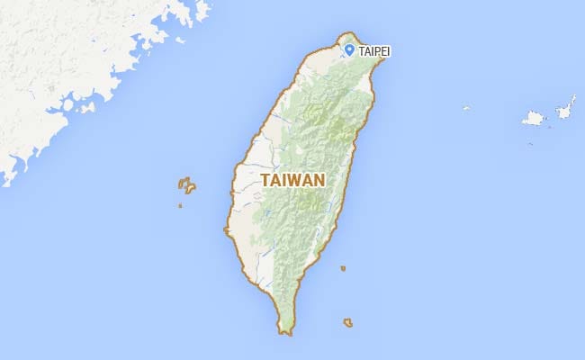 Powerful Typhoon Nears Taiwan; Ships, Planes Grounded